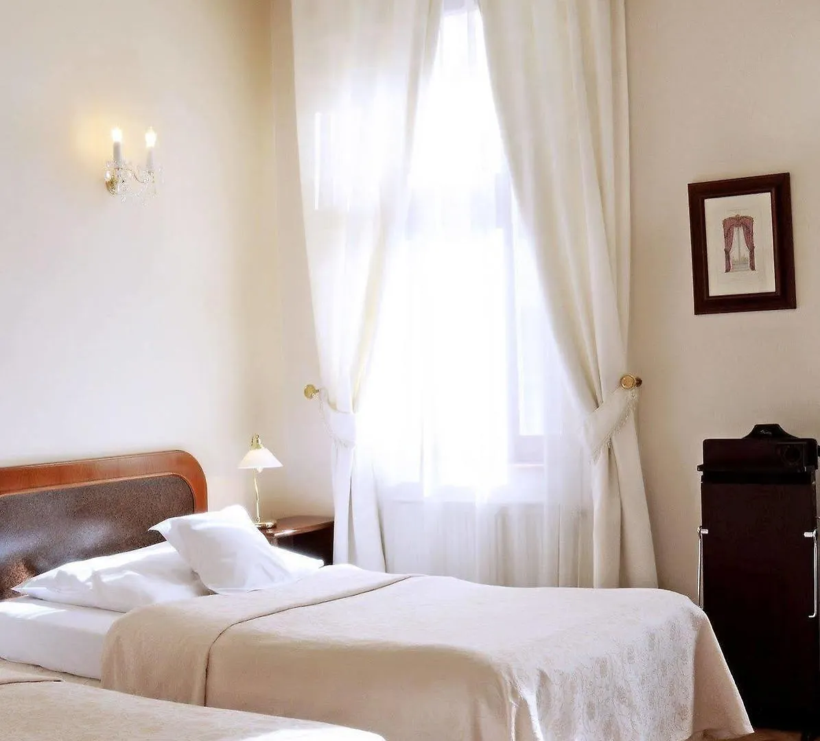 ****  Louren Hotel Prague Czech Republic