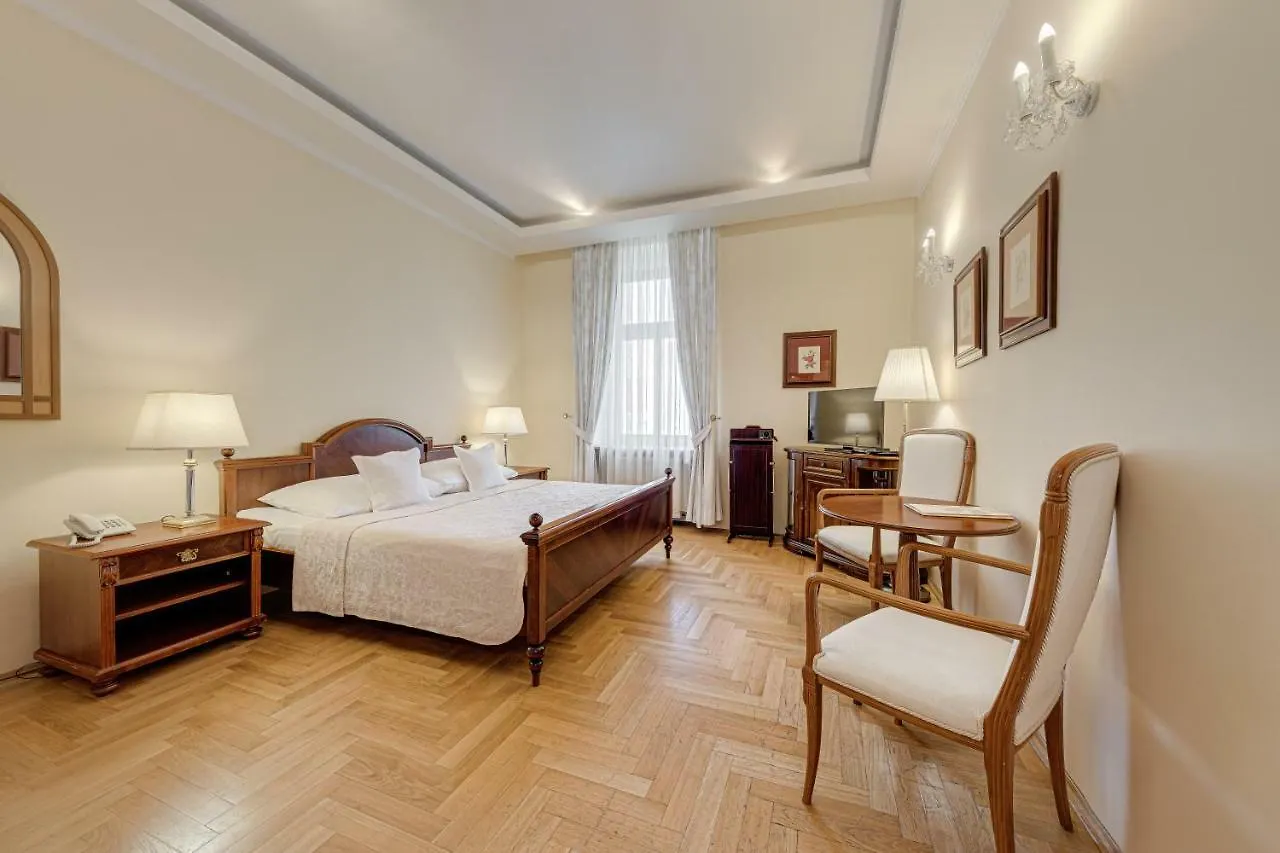 Louren Hotel Prague